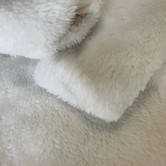 Cozy, fuzzy Cat and Jack coat - Picture 5 of 5